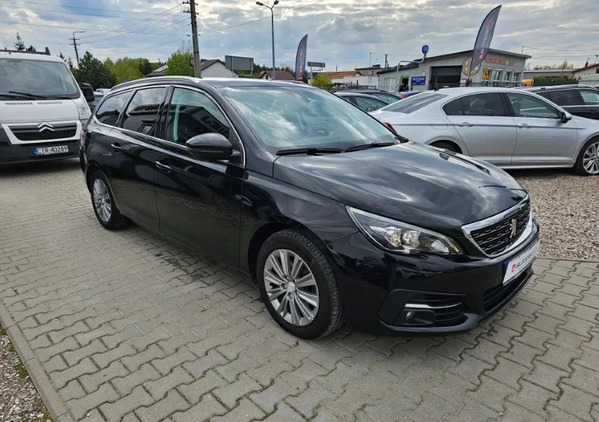 Peugeot 308 cena 47900 przebieg: 171000, rok produkcji 2018 z Ostrów Lubelski małe 232